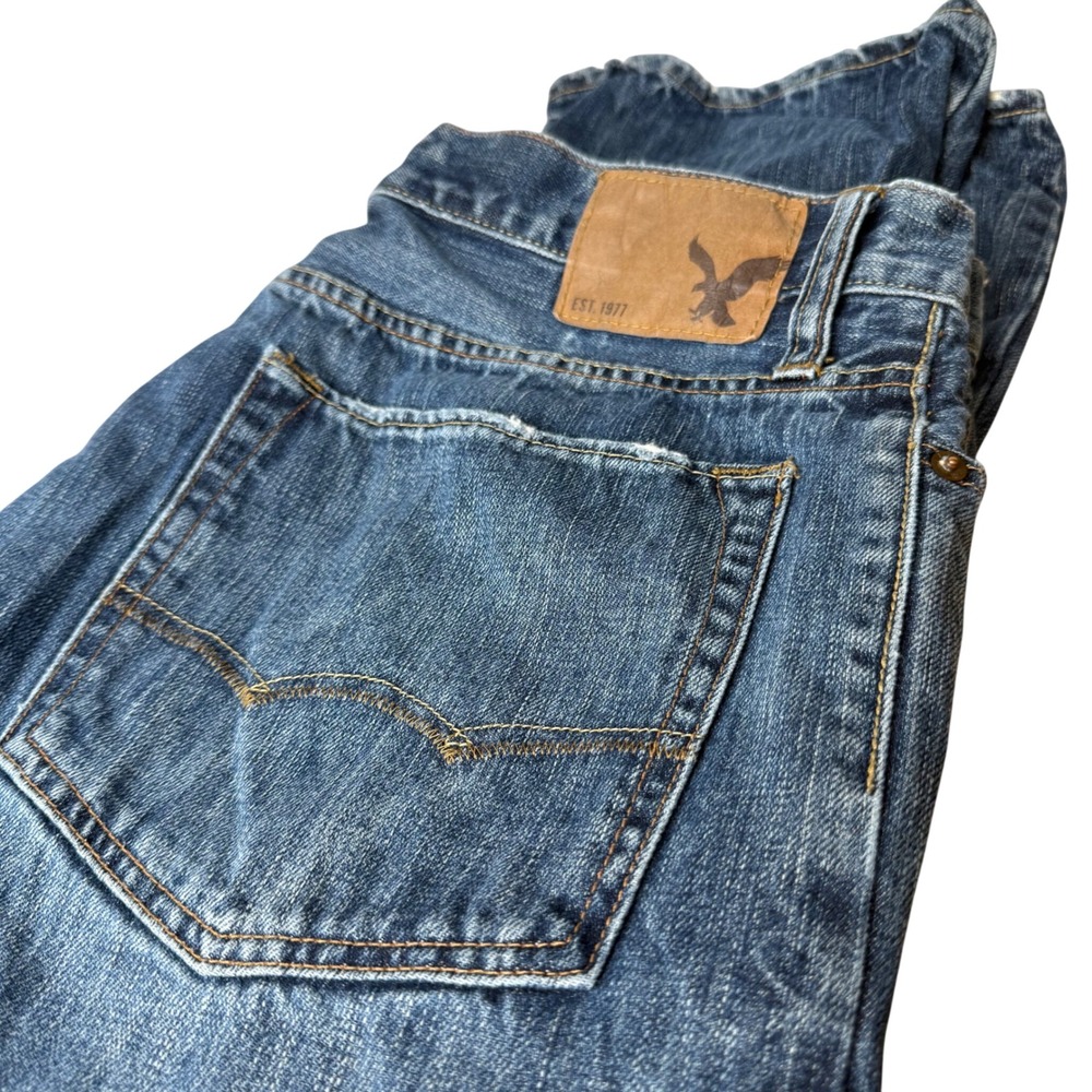 American Eagle Jeans Mens 36 x 32 Blue Distressed Relaxed Straight Denim Skater‎